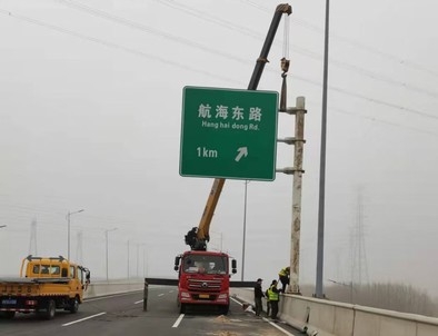 南昌南昌悬臂式交通标志杆